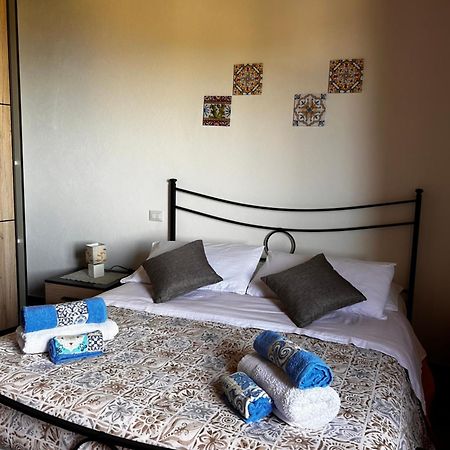 Casa Gambino Panzió Savoca Kültér fotó