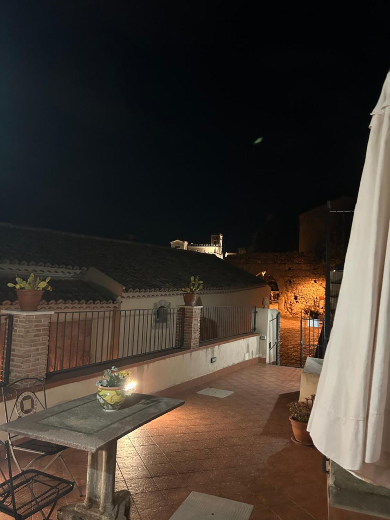 Casa Gambino Panzió Savoca Kültér fotó